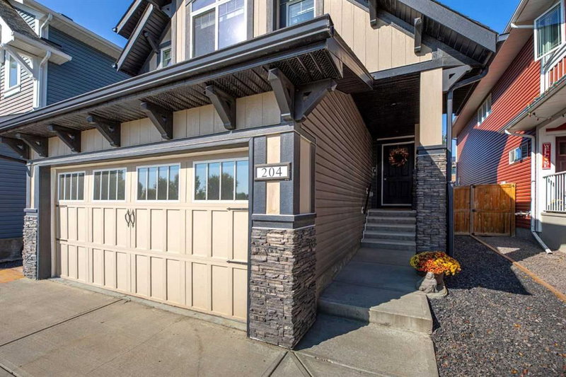 204 Paint Horse Drive, Cochrane, T4C0X1 | Image 2