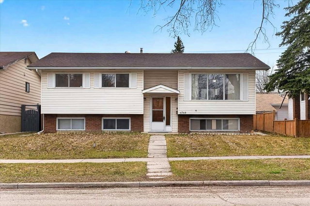 4748 Rundlehorn Drive NE