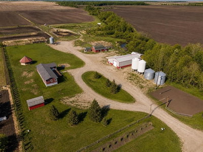 14074 Township Road 1050 Township