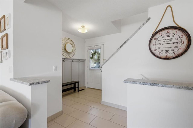 167 Covemeadow Crescent NE