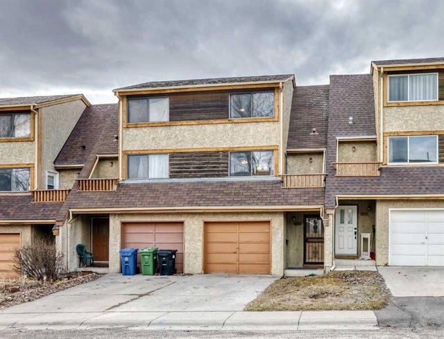 6909 Ranchero Road NW