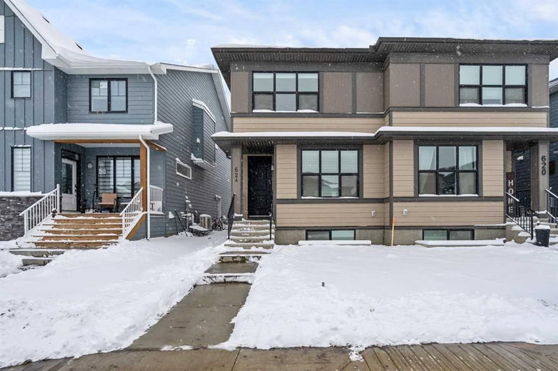 624 Rowmont Boulevard NW, Calgary, Alberta