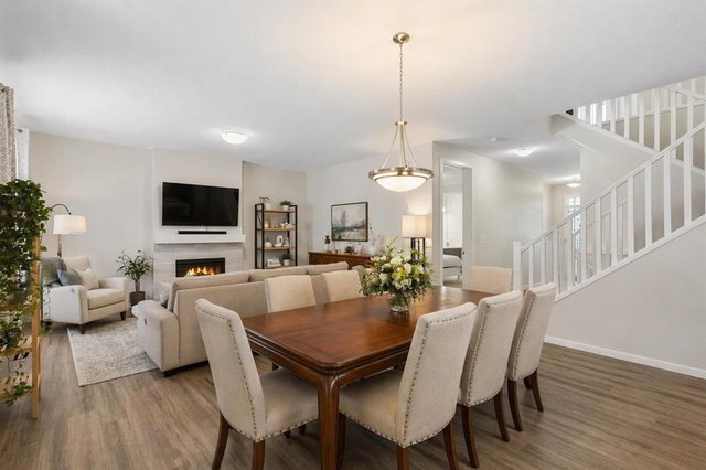 33 Carringham Heights NW