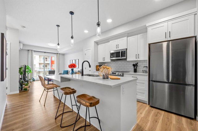 1206 - 19489 Main Street SE