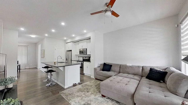 540 Evanston Link NW