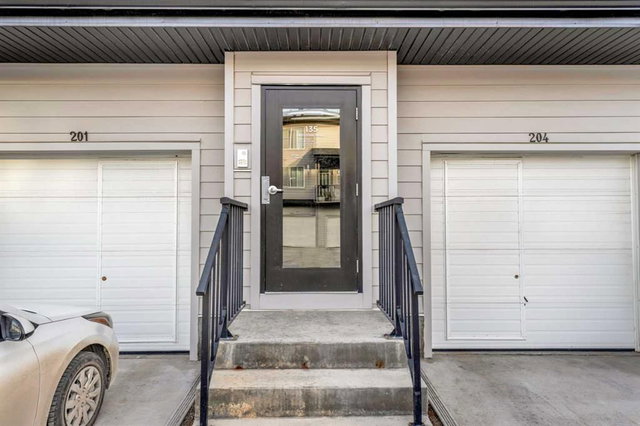 202 - 135 Redstone Walk NE