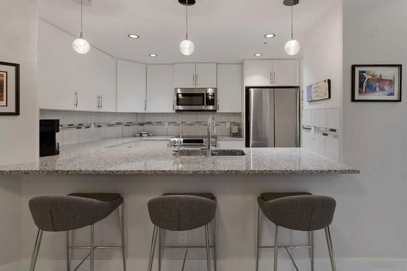 32 Varsity Estates Circle NW #109, Calgary, Alberta