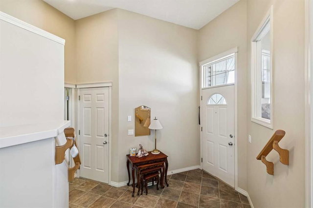 19 Wentworth Gardens SW