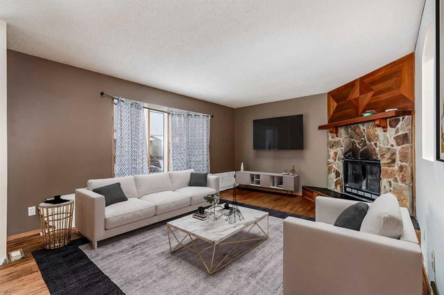 41 Alpine Crescent SE