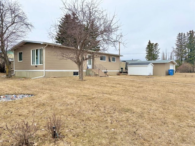 5336 52 Street Close