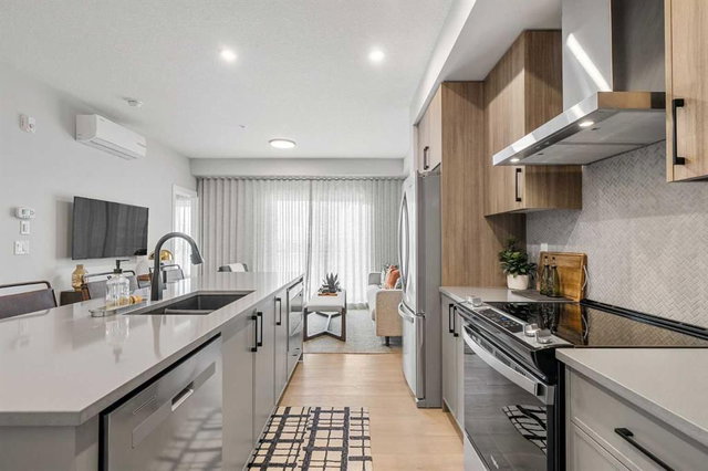 4102 - 100 Banister Drive