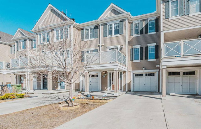 24 Cityscape Avenue NE