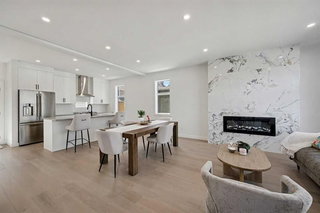 753 Centre Avenue NE