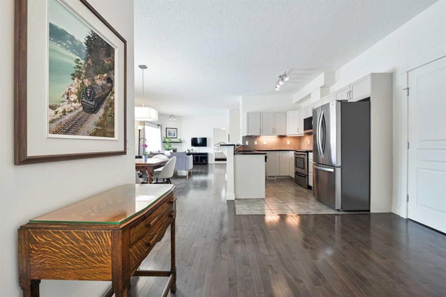 706 - 281 Cougar Ridge Drive SW