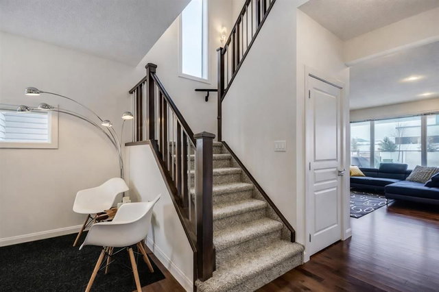 238 Silverado Plains Circle SW