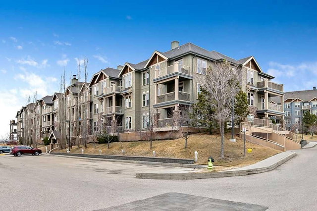 220 - 205 Sunset Drive