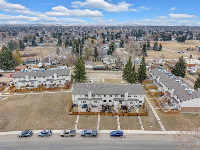 65 - 31 Alford Avenue