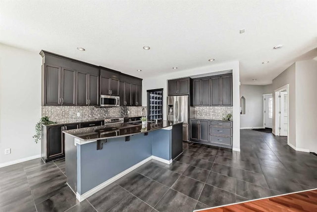 65 Morningside Circle SW