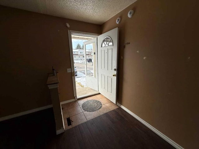 93 - 1555 Falconridge Drive