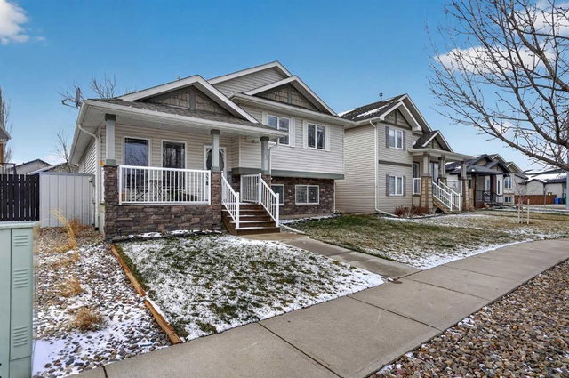 188 Mildred Dobbs Boulevard N