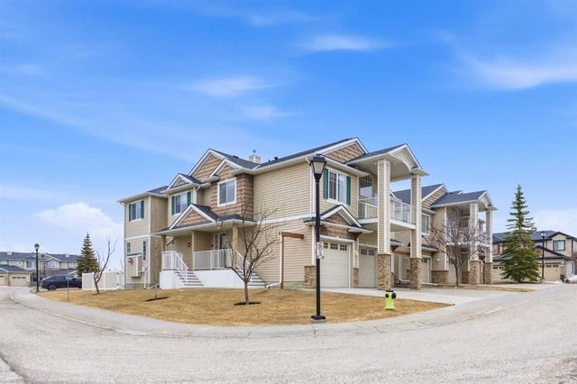 40 Royal Birch Mount NW