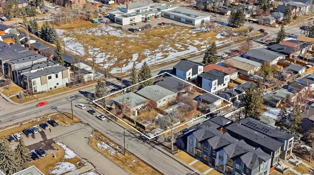 2135, 2139, 214 50 Avenue SW