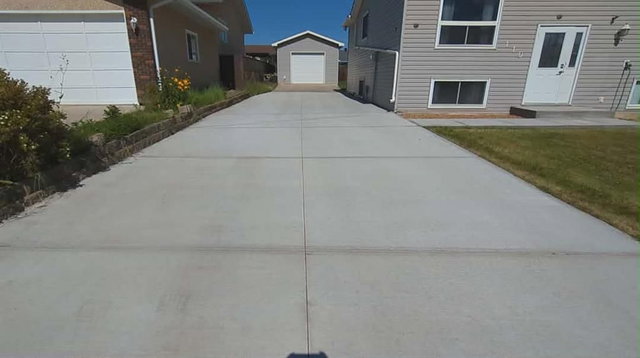 110 Parmenter Crescent