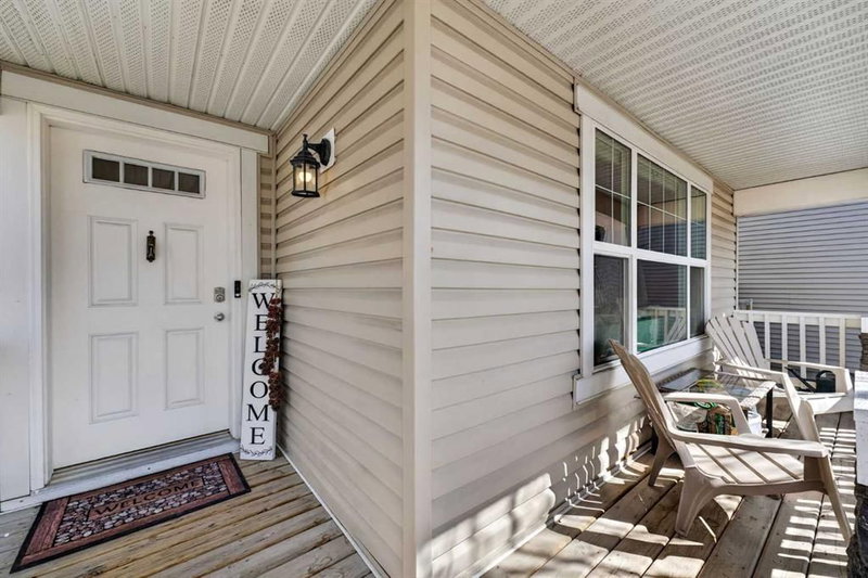 50 Silverado Plains Circle SW, Calgary, T2X 0G8 | Image 2