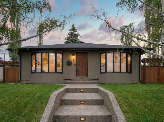 1907 Kelwood Drive SW