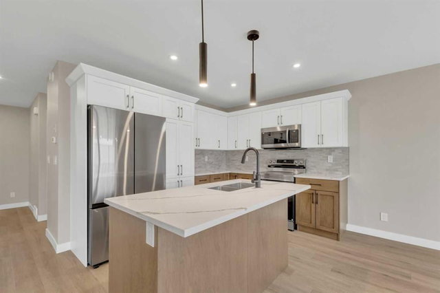 123 Hampton Crescent