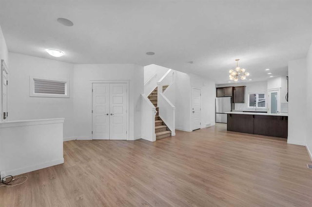 9 Redstone Common NE