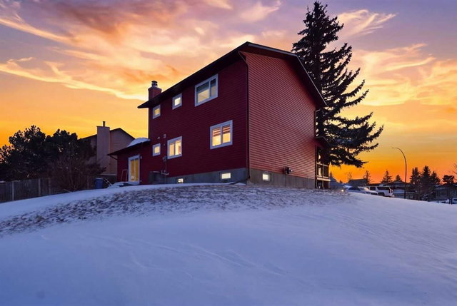 51 Beddington Green NE