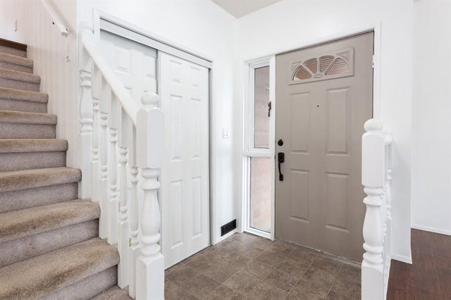 118 Shaw Crescent SE