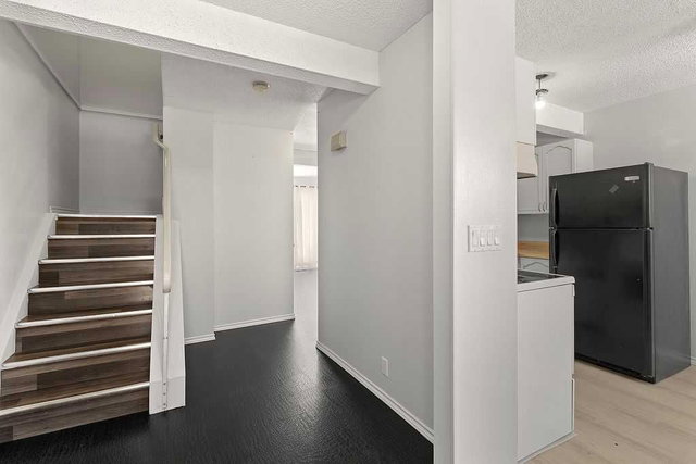 56 - 5520 1 Avenue SE