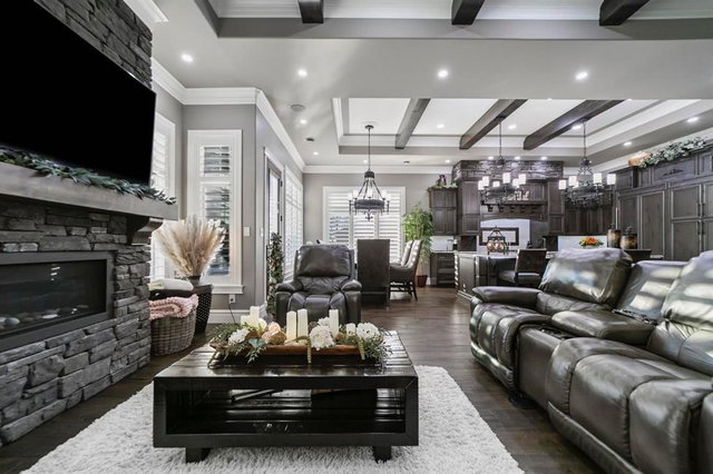 2903 61 Street Close