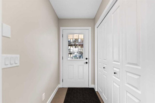 53 Panatella Road NW