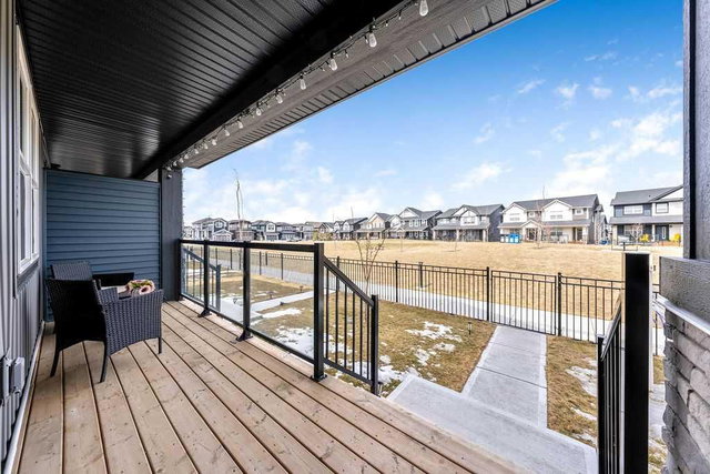 138 Midgrove Greenway SW