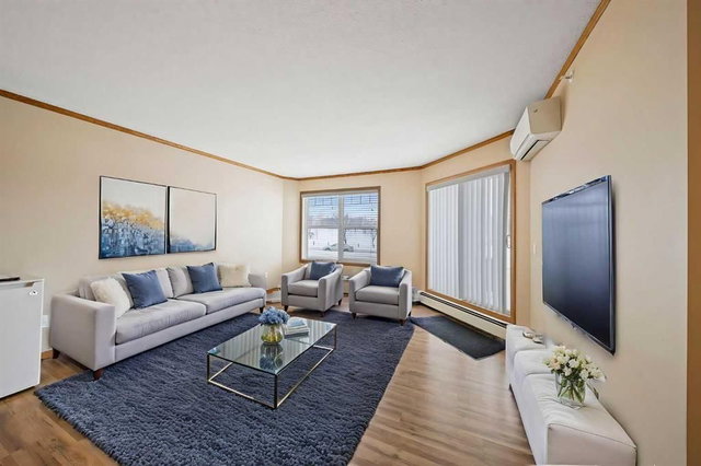 310 - 11 Somervale View SW