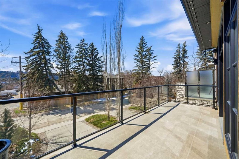 3610 8 Avenue NW, Calgary, T2N 1C9 | Image 3