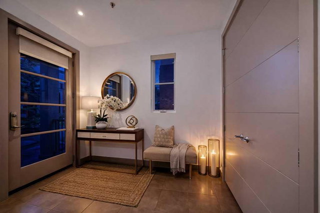 701 Aspen Meadows Hill SW