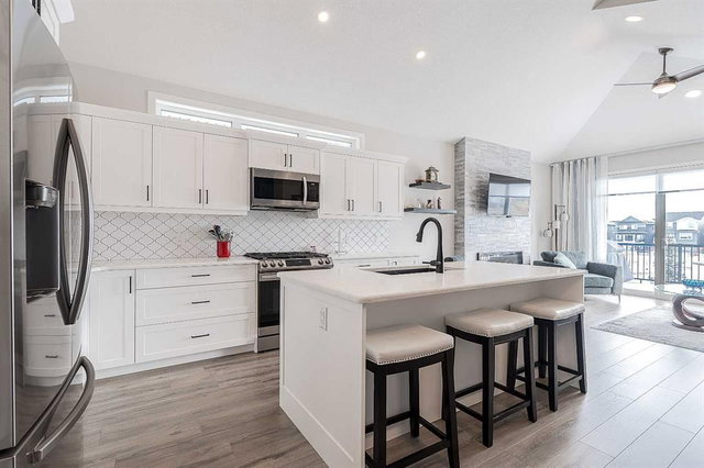 511 Kingsmere Way SE