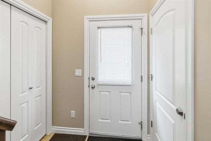 141 Dakin Drive, Fort McMurray, T9K 0Y1 | Image 2