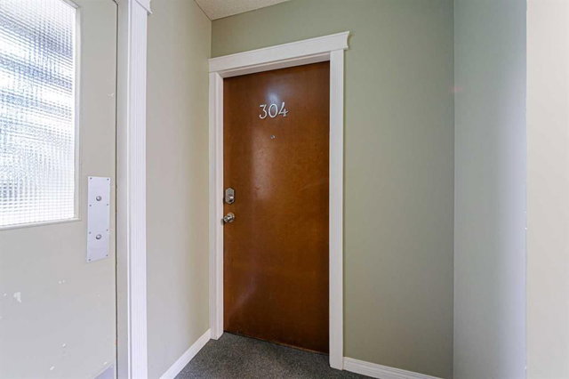 304 - 117 23 Avenue SW