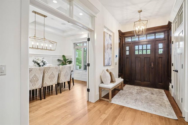 108 Posthill Drive SW