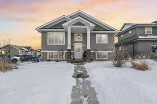 301 McLeod Crescent