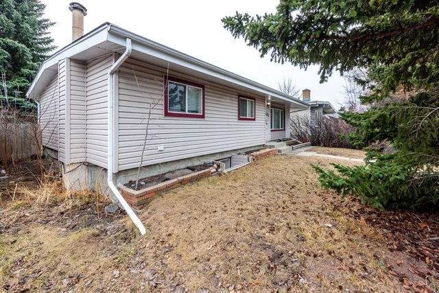 4628 Verona Drive NW