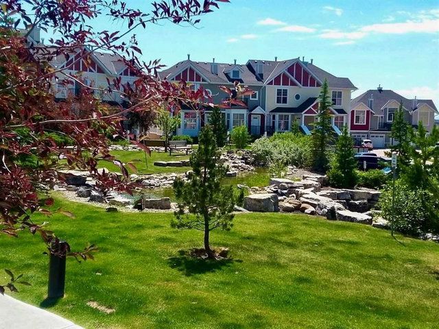 87 West Springs Lane SW