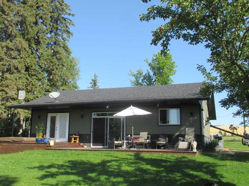 2230 Rainy Creek Road Highway, Rural Lacombe County, Alberta