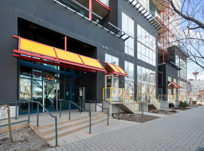 412 - 535 8 Avenue SE, Calgary, T2G5S9 | Image 2
