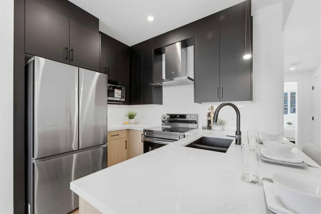 409 - 200 Belvedere Boulevard SE